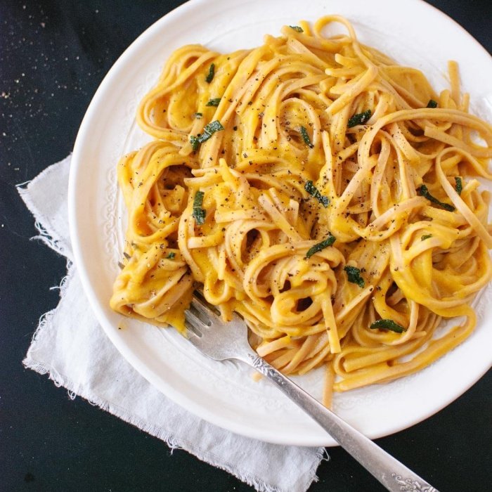 Creamy Roasted Butternut Squash Linguine with Crispy Sage
